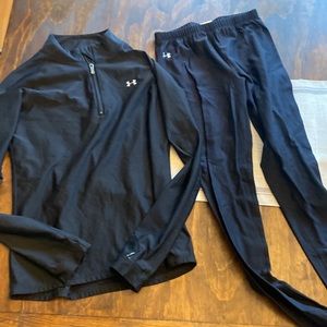 Womens UA baselayer set. Size Medium